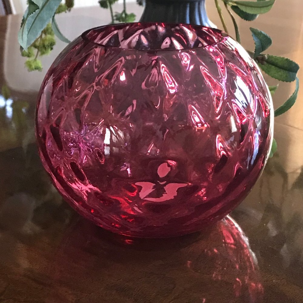 FENTON CRANBERRY GLASS OPTIC DIAMOND VOTIVE BOWL